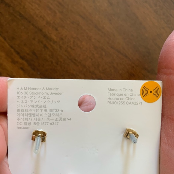 NWT. H&M statement earrings with tassel & stones - Picture 6 of 6